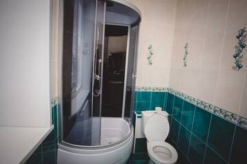 Фото номера Номер улучшенный с 1 двуспальной кроватью Мини-отель Белое Озеро г. Томск 8