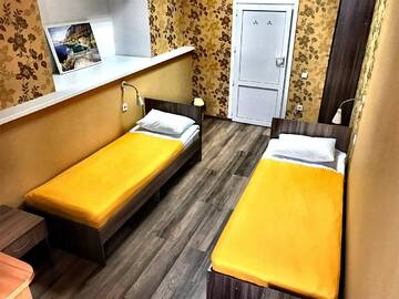 Фото номера Двухместный номер эконом Гостевой дом Atlas Hotel г. Томск 3