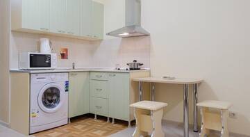 Фото номера Апартаменты с балконом Гостиница Petrovskie г. Томск 7