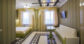 Фото номера Номер люкс с 1 двуспальной кроватью Гостиница Monomakh | Hotel г. Томск 4