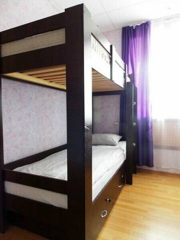 Фото номера 10-местный общий номер для женщин Гостиница Da Vinci Hostel г. Томск 3