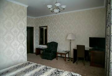 Фото номера Полулюкс Гостиница Форум г. Томск 3