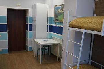 Фото номера  Кровать в общем 6-местном номере Гостиница Пазл Хостел г. Томск 4